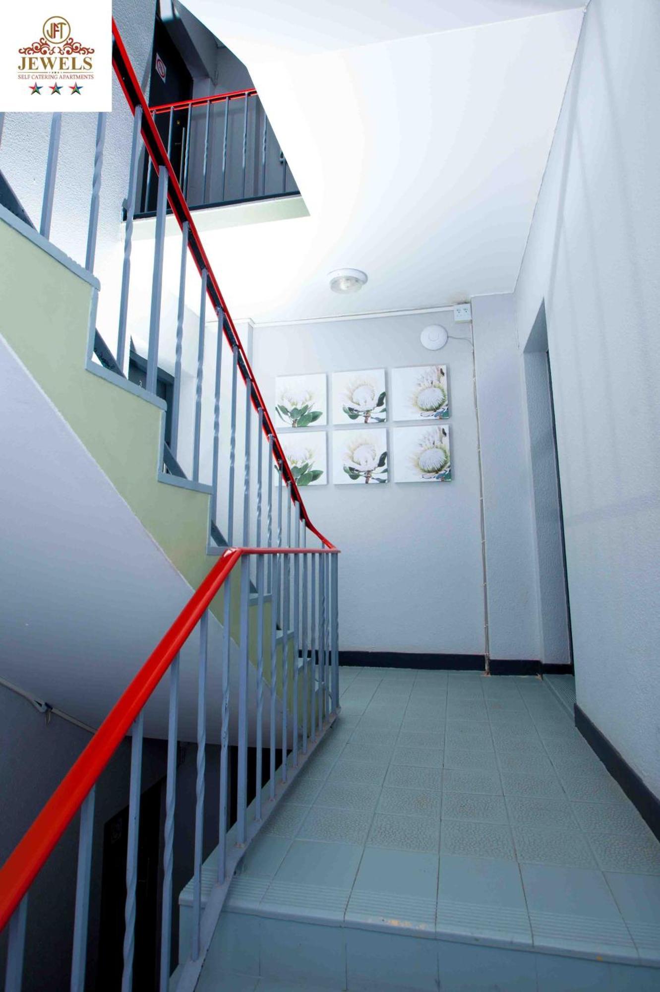 مبيت وإفطار شرق لندن Jft Self Catering Units المظهر الخارجي الصورة